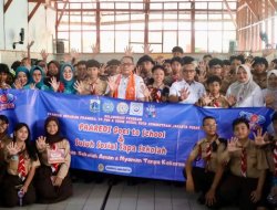 Wali Kota Jakpus, Arifin dan PKK Jakpus Edukasi Siswa SMPN 1 Cikini soal Bahaya Bullying di Era Digital